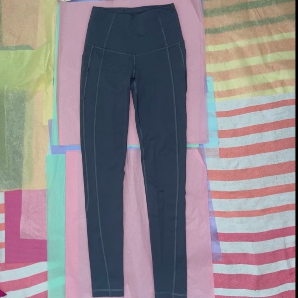 Victoria’s Secret Grey Knockout Tights Leggings / With Pockets! NWOT